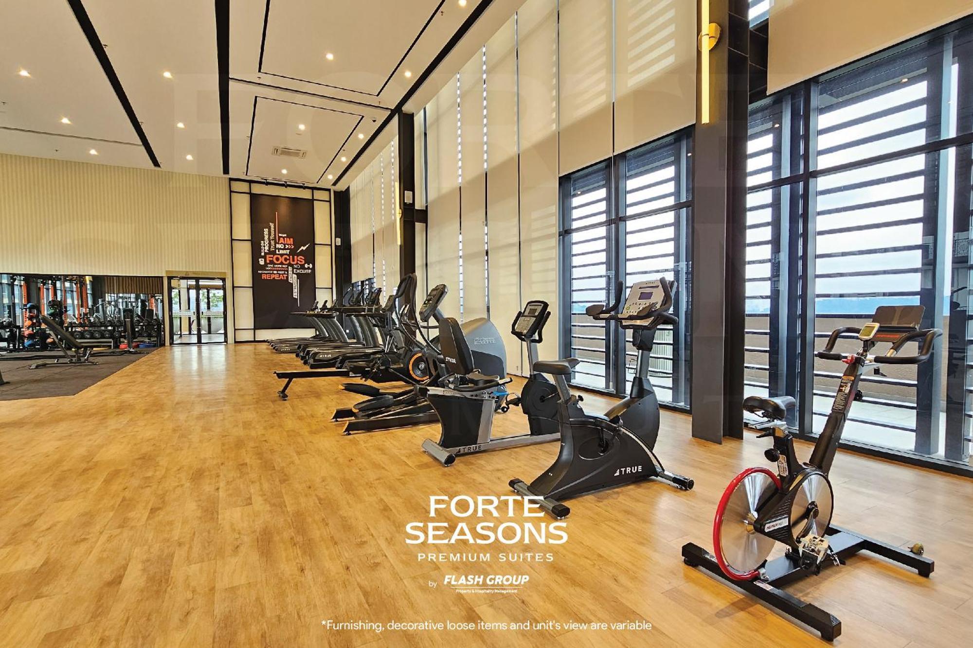 Forte Seasons Mossaz Premium Suites Петалинг-Джая Экстерьер фото